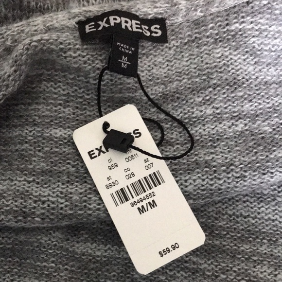 Price firm EXPRESS Gray Knit Open Front Long Sleeve Cardigan Size Medium - Picture 6 of 7